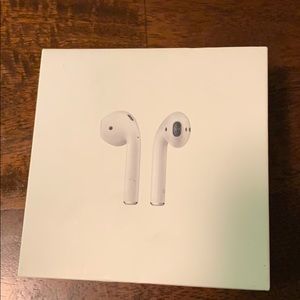 Apple Airpods Series 2 with Charging Case